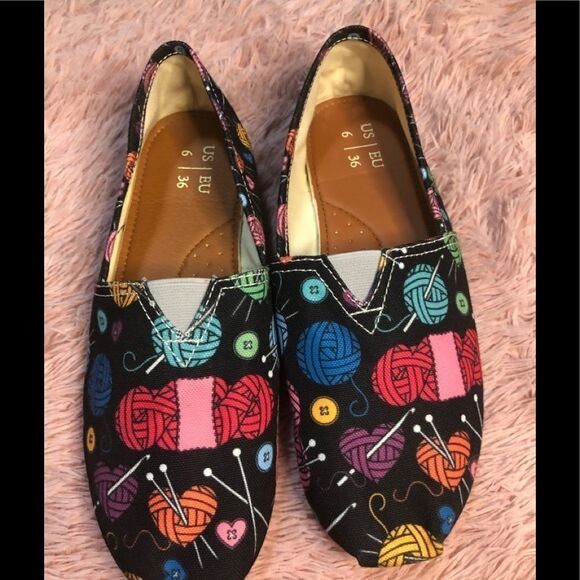 Super cute flats 🥿 size 6 -  the knitter - Picture 1 of 4